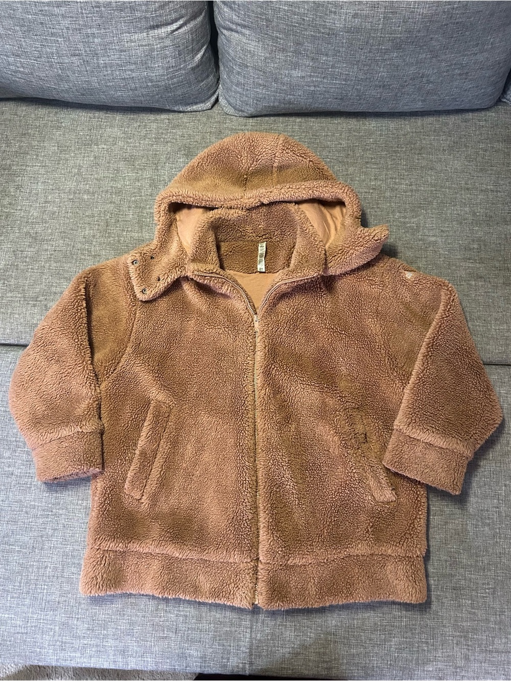 Alo Yoga Teddy Fleece Coat